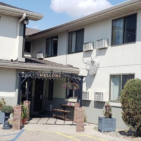 Bison Plains Lodge Moorhead Екстер'єр фото