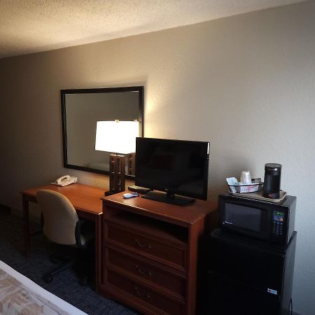 Bison Plains Lodge Moorhead Екстер'єр фото